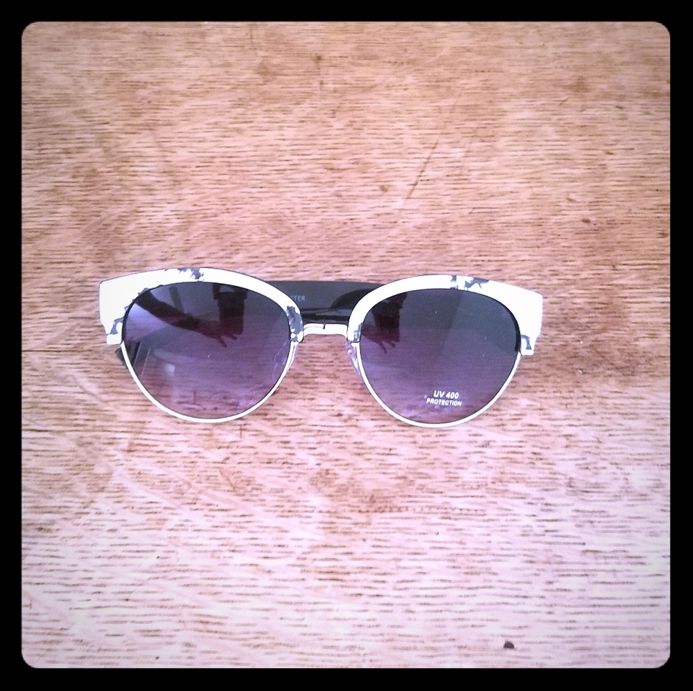 NWOT Sunglasses
